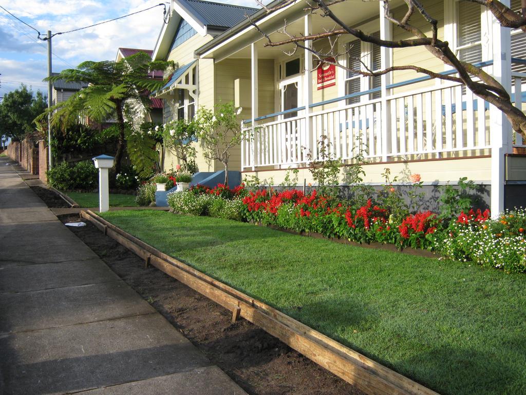 Newcastle'S Bed & Breakfast Exterior photo